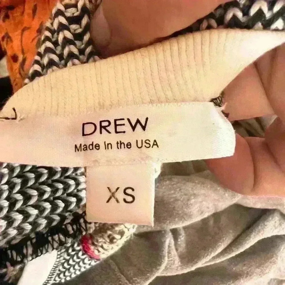 Designer Drew knit sweater sleeveless striped top sz xs - Picture 3 of 3